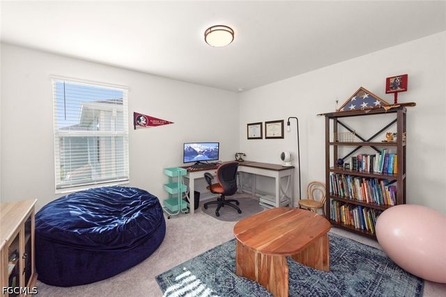 7149 Ponderosa Pine DR, Fort Myers, FL 33966