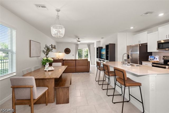 7149 Ponderosa Pine DR, Fort Myers, FL 33966