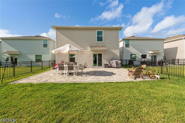 7149 Ponderosa Pine DR, Fort Myers, FL 33966