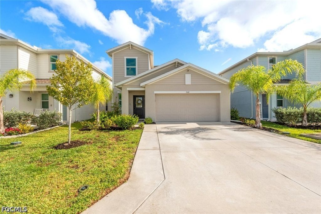 7149 Ponderosa Pine DR, Fort Myers, FL 33966