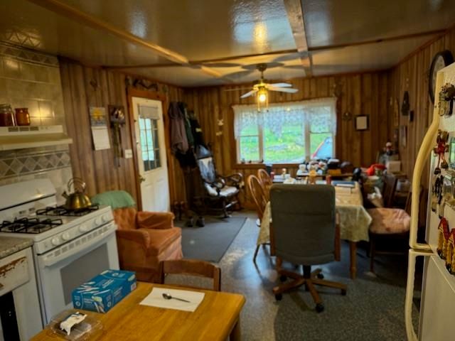 799 Tallman Road, Elmore, VT 05657