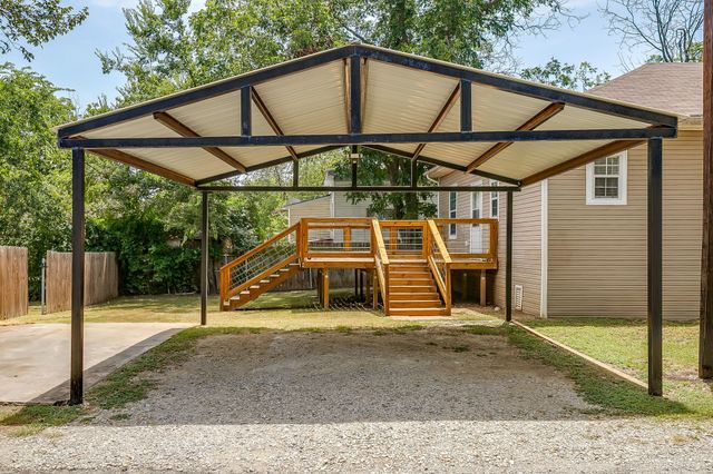 703 SW 5th Avenue, Mineral Wells, TX 76067