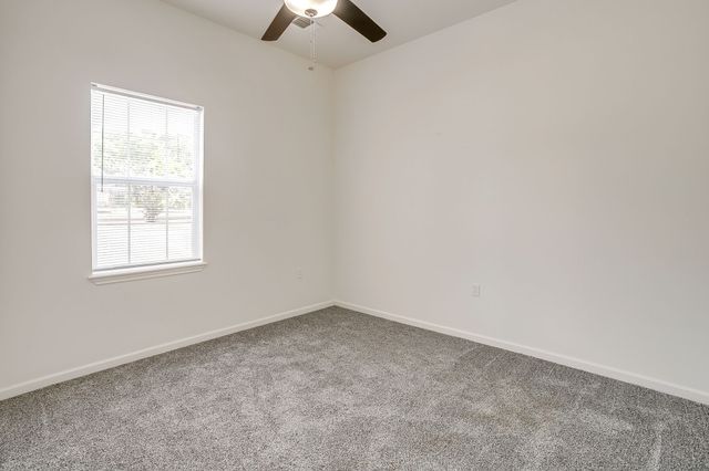 703 SW 5th Avenue, Mineral Wells, TX 76067