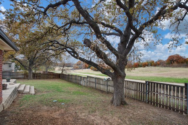 304 Whittier Street, Highland Village, TX 75077