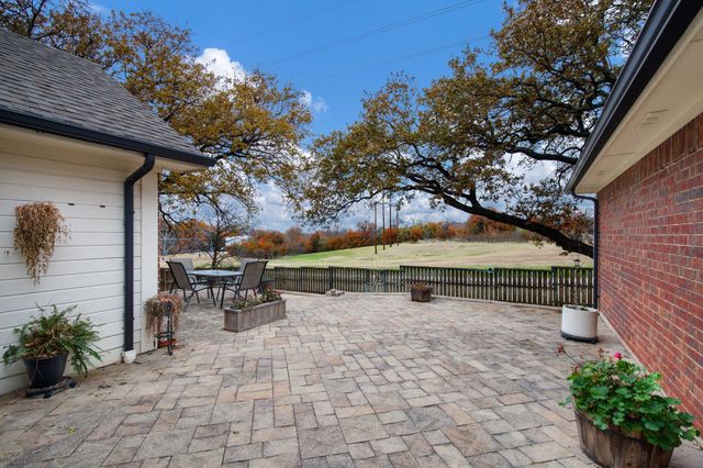 304 Whittier Street, Highland Village, TX 75077