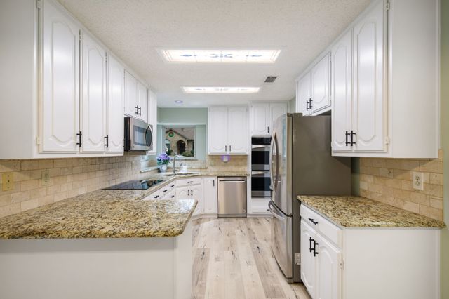 304 Whittier Street, Highland Village, TX 75077