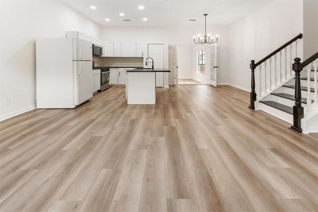 6653 Eastbriar Drive, Lithonia, GA 30058