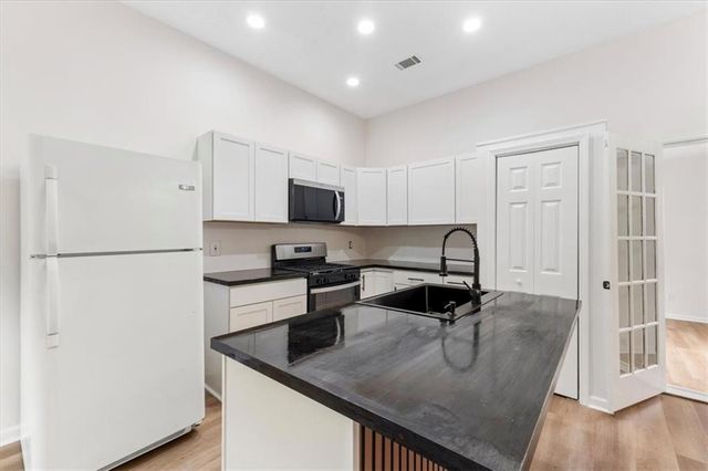 6653 Eastbriar Drive, Lithonia, GA 30058