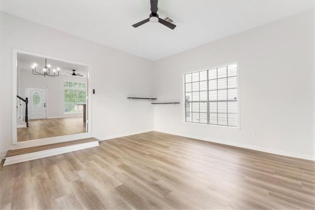6653 Eastbriar Drive, Lithonia, GA 30058