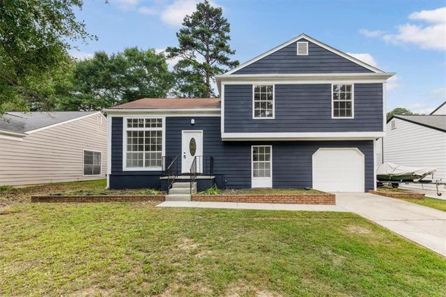 6653 Eastbriar Drive, Lithonia, GA 30058