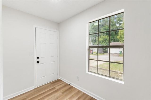 6653 Eastbriar Drive, Lithonia, GA 30058