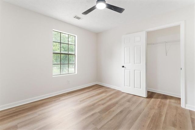 6653 Eastbriar Drive, Lithonia, GA 30058