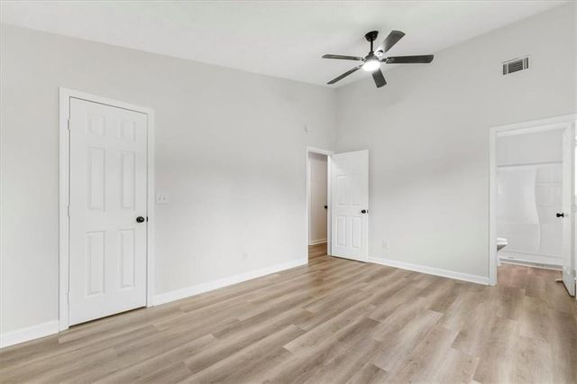 6653 Eastbriar Drive, Lithonia, GA 30058