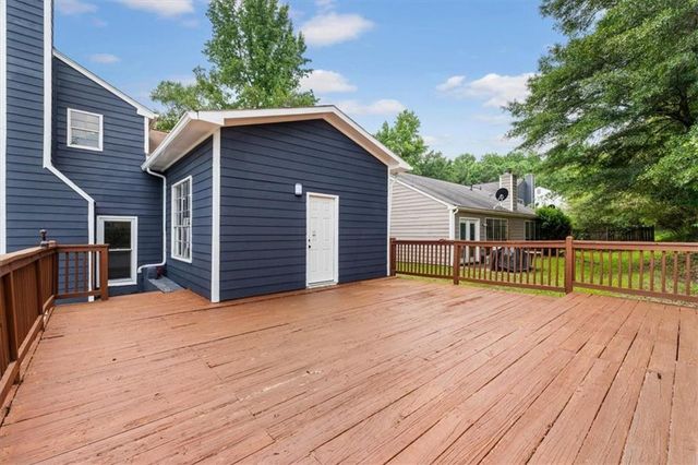 6653 Eastbriar Drive, Lithonia, GA 30058