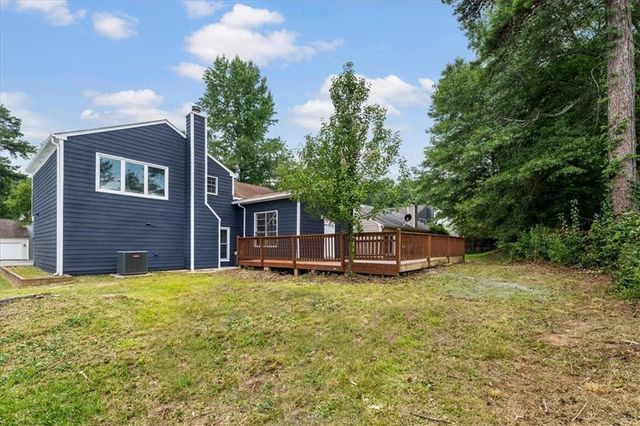6653 Eastbriar Drive, Lithonia, GA 30058