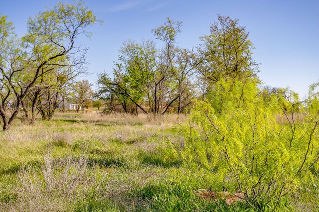113 Dan Russell Bend, Weatherford, TX 76087
