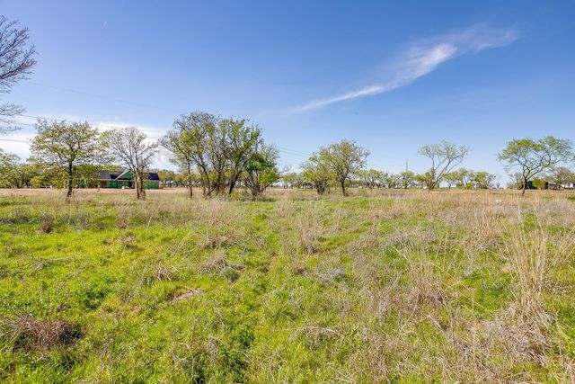 113 Dan Russell Bend, Weatherford, TX 76087
