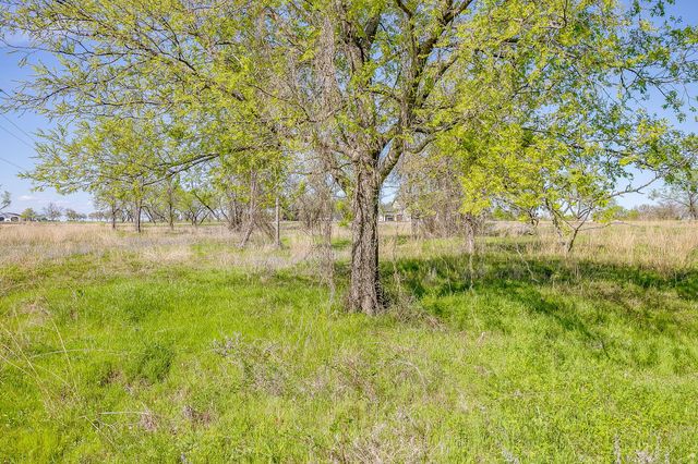 113 Dan Russell Bend, Weatherford, TX 76087