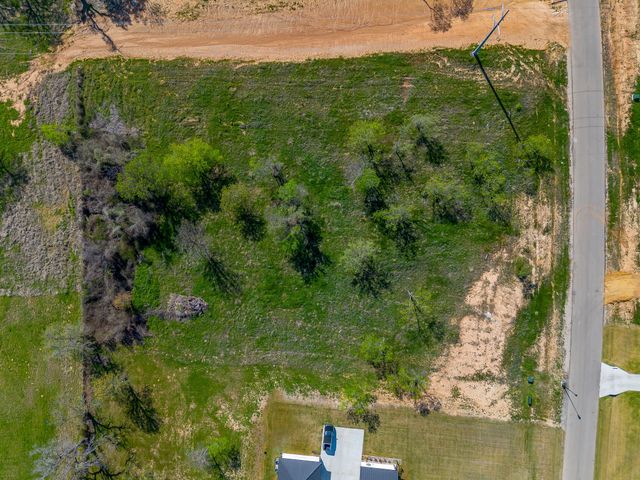 113 Dan Russell Bend, Weatherford, TX 76087