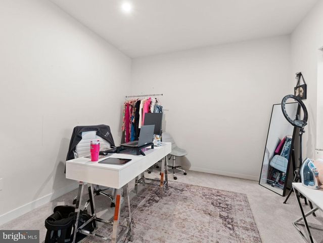 85 PRESLEY WAY, Williamstown, NJ 08094