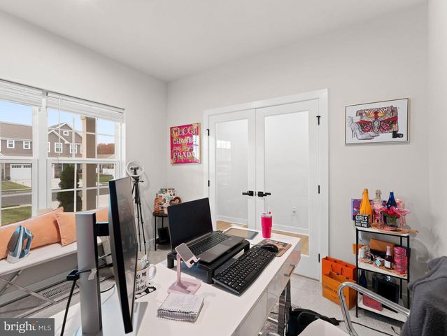 85 PRESLEY WAY, Williamstown, NJ 08094