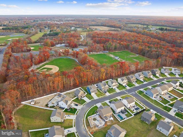 85 PRESLEY WAY, Williamstown, NJ 08094