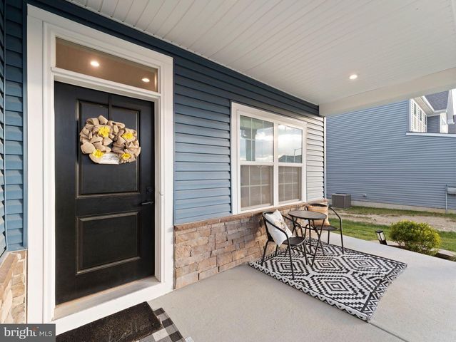 85 PRESLEY WAY, Williamstown, NJ 08094