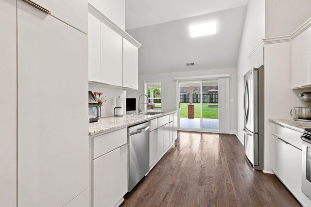 568 Southbrook Drive, Nicholasville, KY 40356