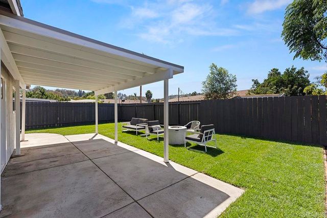 117 Magdalena Drive, Oceanside, CA 92057