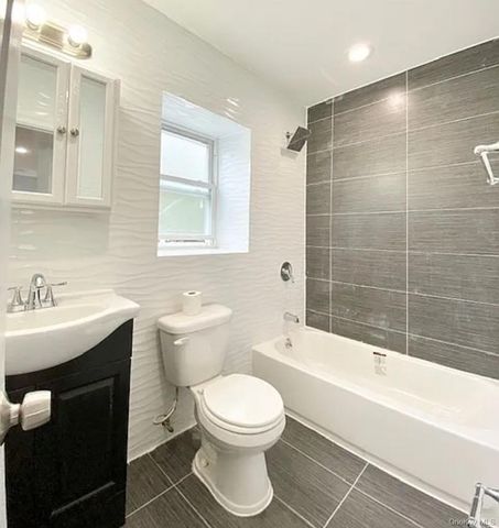 194-00 112th Road, Saint Albans, NY 11412