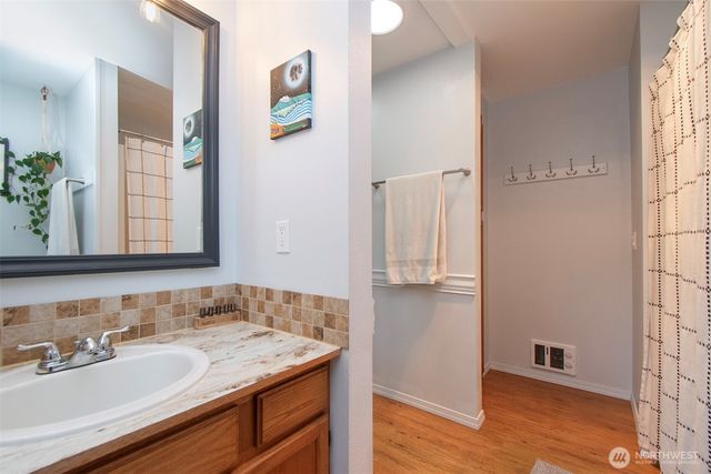 2028 W 5th Street, Port Angeles, WA 98363