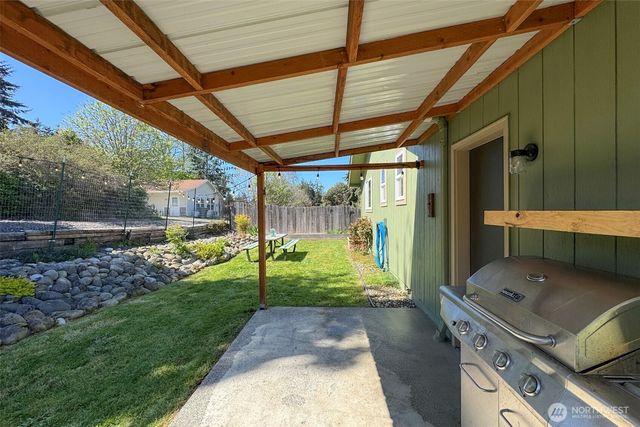 2028 W 5th Street, Port Angeles, WA 98363