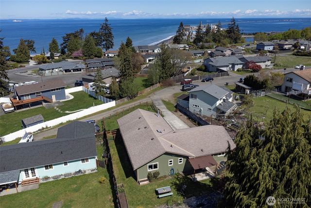 2028 W 5th Street, Port Angeles, WA 98363