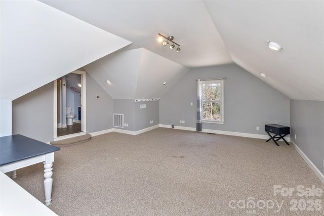 378 Collinsville Road, Columbus, NC 28722