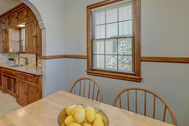 1745 Eleanor Avenue, Saint Paul, MN 55116