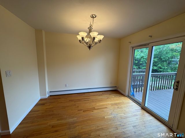30 Round Tree Drive 6, Naugatuck, CT 06770