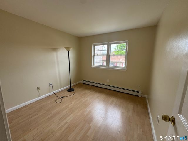 30 Round Tree Drive 6, Naugatuck, CT 06770