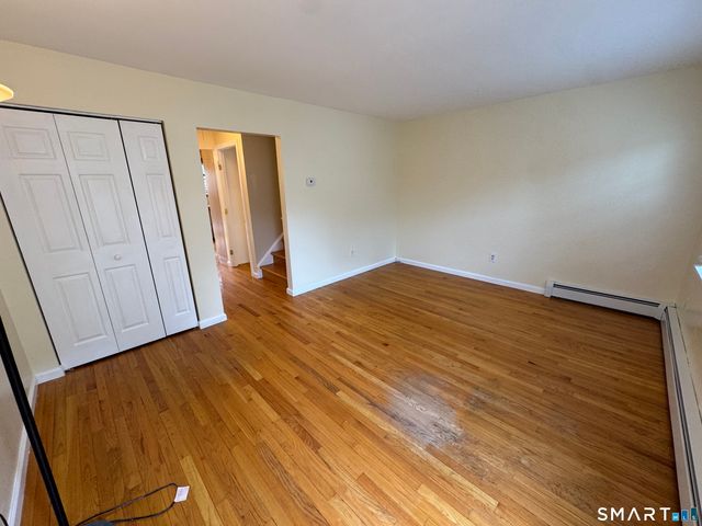 30 Round Tree Drive 6, Naugatuck, CT 06770