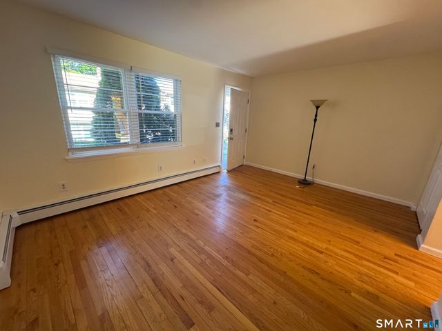 30 Round Tree Drive 6, Naugatuck, CT 06770