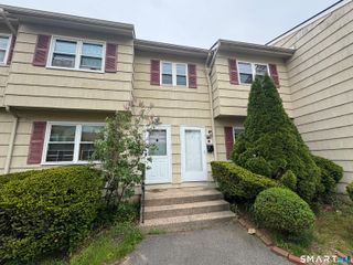 30 Round Tree Drive 6, Naugatuck, CT 06770