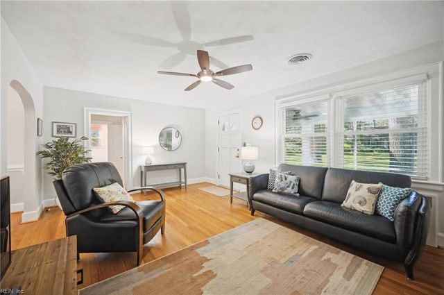 4608 Winston RD, Portsmouth, VA 23703