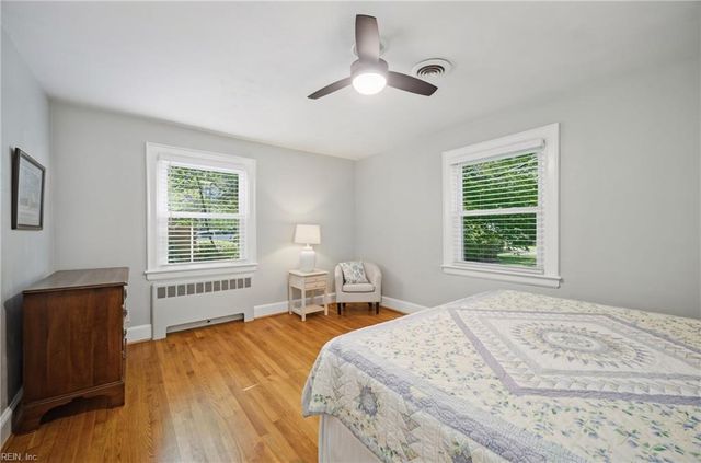 4608 Winston RD, Portsmouth, VA 23703