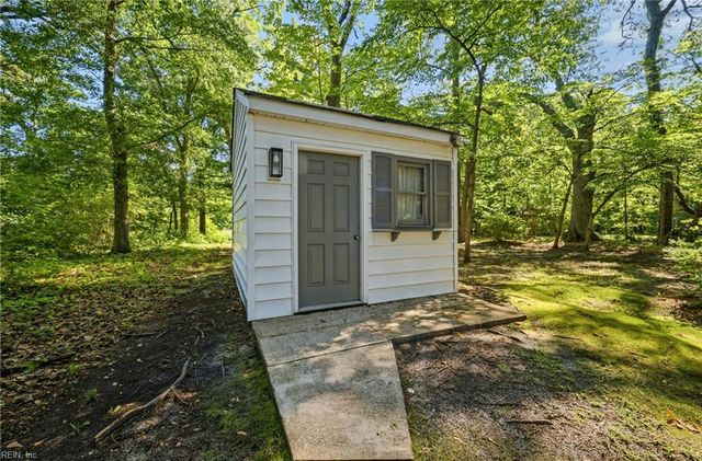 4608 Winston RD, Portsmouth, VA 23703