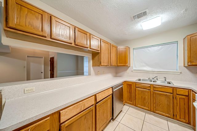 3812 Redbud Drive, La Porte, TX 77571