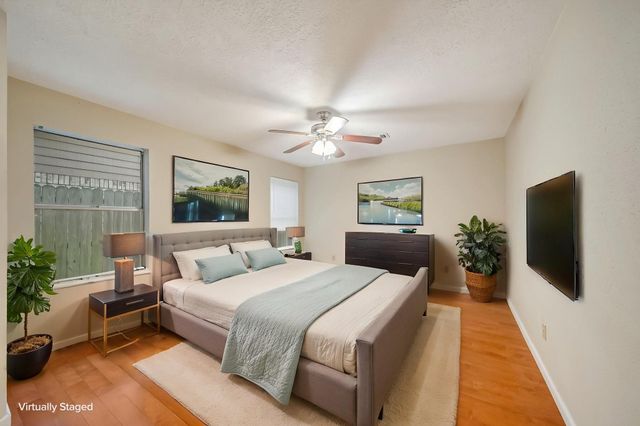 3812 Redbud Drive, La Porte, TX 77571