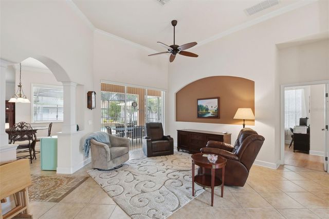 114 VIOLA DRIVE, Auburndale, FL 33823