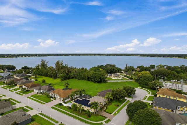 114 VIOLA DRIVE, Auburndale, FL 33823