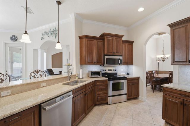 114 VIOLA DRIVE, Auburndale, FL 33823