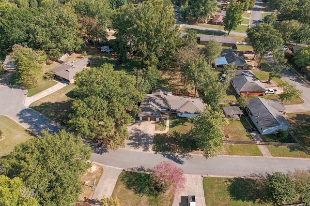 202 Turkey Trot Court, Jacksonville, AR 72076