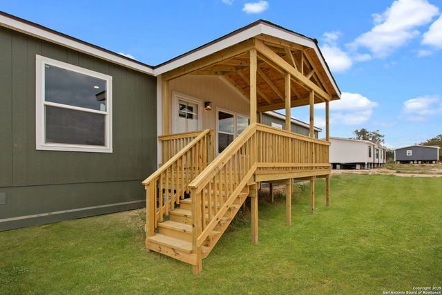 2284 Stevens Rd, Somerset, TX 78069